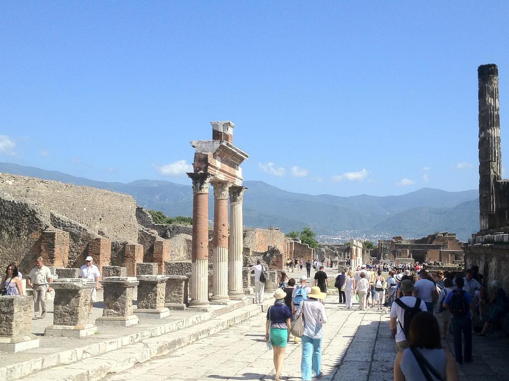 Hotel Degli Amici Pompeï Buitenkant foto