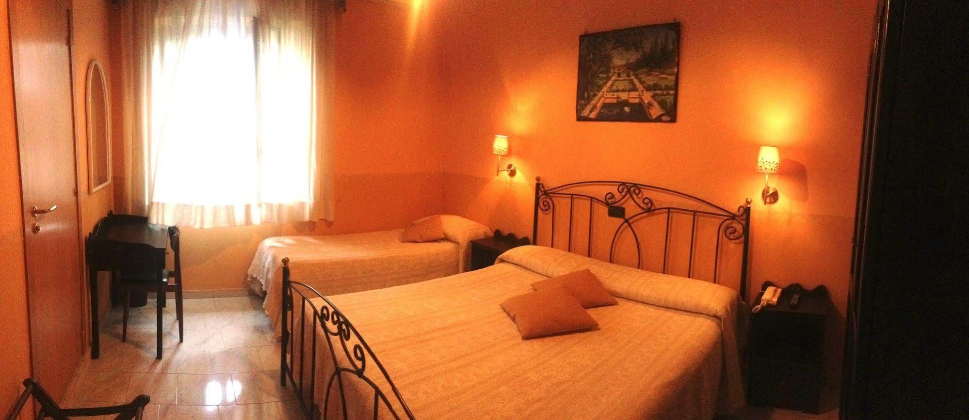 Hotel Degli Amici Pompeï Buitenkant foto